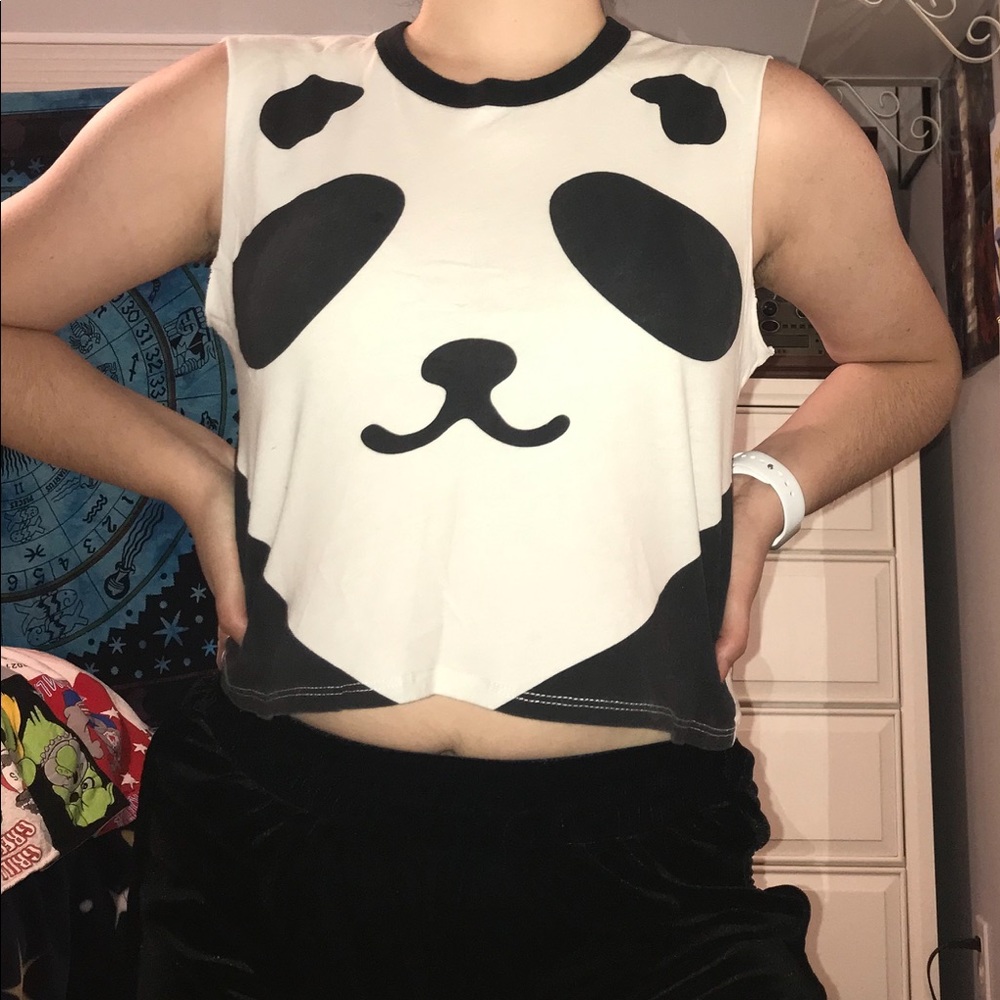 Sleeveless Cropped Panda Shirt